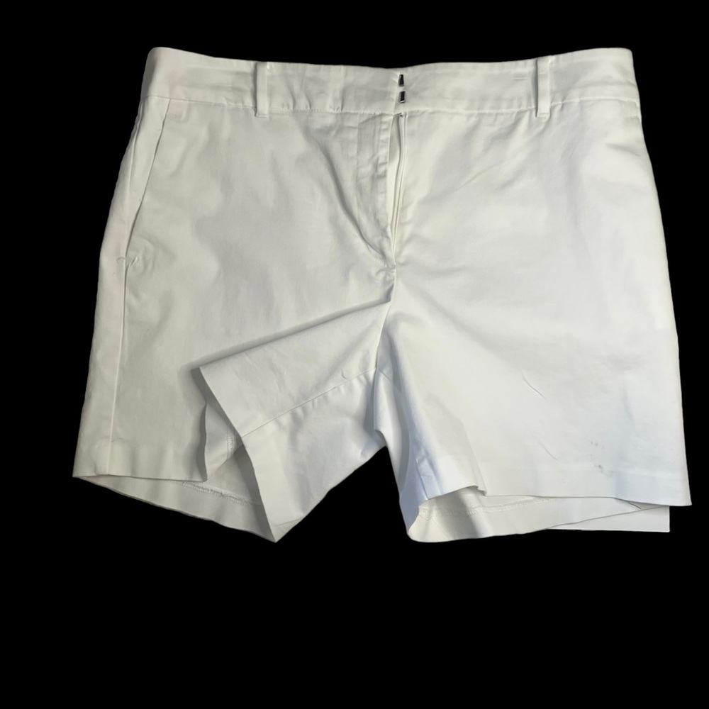 Ann Taylor The City Shorts White Size 14